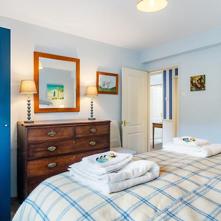 شقة Bright & Cosy Gem ~ Battersea Park View ~ King Bed لندن المظهر الخارجي الصورة